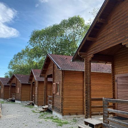 Gyopar Wooden Houses Izvoare  Exteriér fotografie